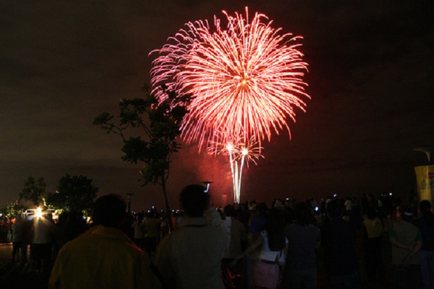 eventtechnik_hoehenfeuerwerk-1